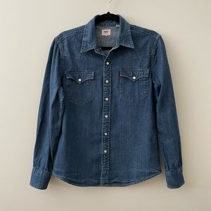 Levi’s jean shirt - SM medium weight denim with snaps